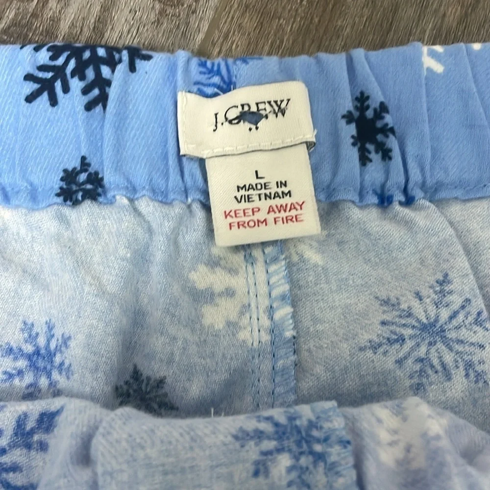 J. Crew snowflake flannel pajama shorts large